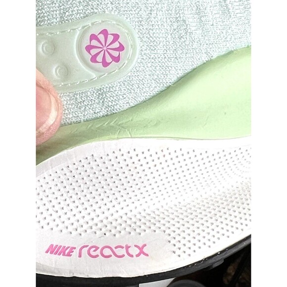 Nike Womens InfinityRN 4 Road Running Shoes Barely Mint Green Sz. 6 - Picture 5 of 6